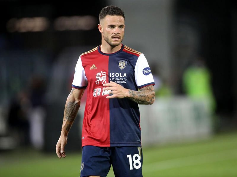 Cagliari midfielder Nahitan Nandez is finally close to making a move to Leeds United, with the player 'ready' to complete the switch. (L'Unione Sarda)
(Photo by Enrico Locci/Getty Images)