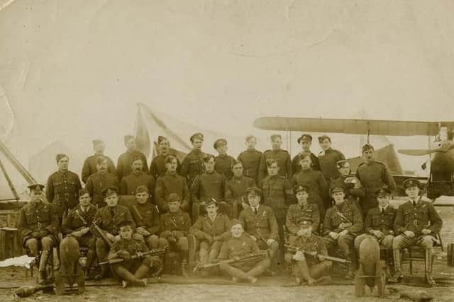B flight 107 Squadron. Ground crew in the rear two rows, pilots and observer gunners in the front row with their guns and bombs. With kind permission of Hugh Carson's grandson, Professor Phil Green