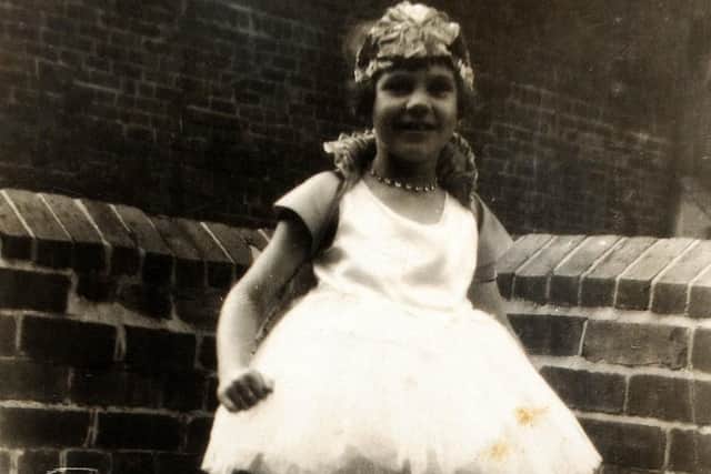 Gladys Smith as a young girl