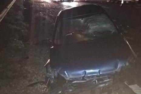 Two men were found unconscious in car after a crash on the M18