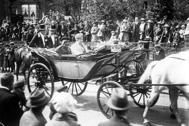 Royal visit of King George V and Queen Mary, passing through Owler Lane, 1919
