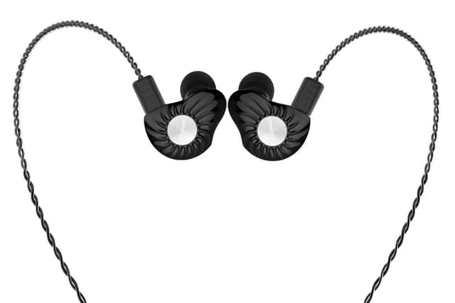 RevoNext RX8 Dual Driver In-Ear Headphones in black