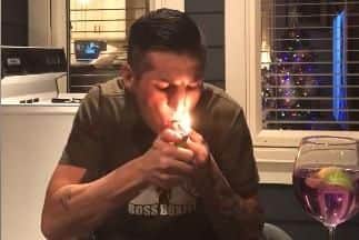 Ross Burkinshaw tries a joint