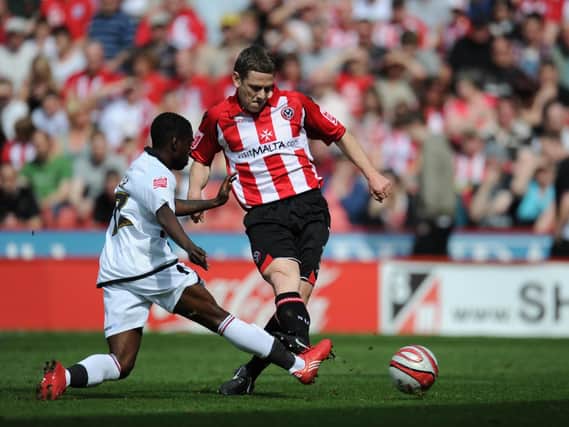 Gary Naysmith in action for Sheffield United  BLADES SPORTS PHOTOGRAPHY,