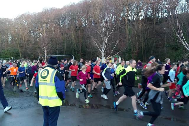 Runners taking part in Sheffield Hallam parkrun.