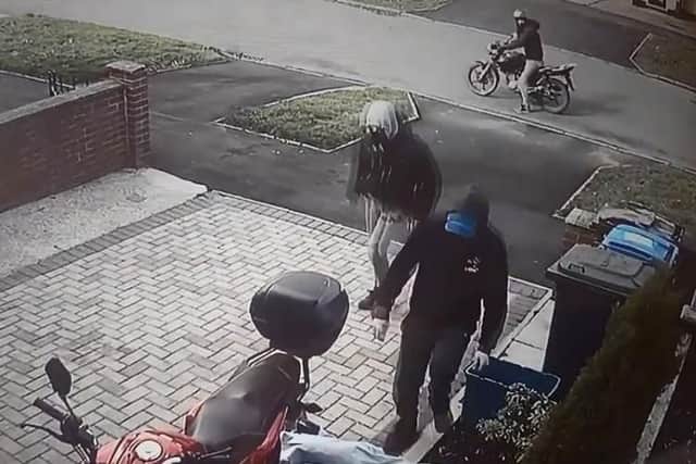 A CCTV camera captured bike thieves in action