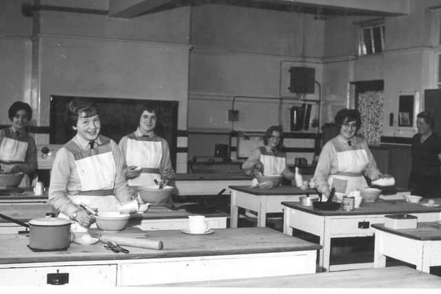 A domestic science class at High Storrs School in 1963