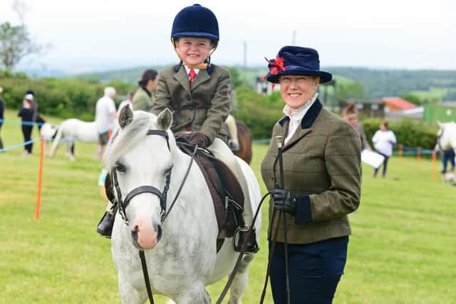Jessica Carter, five, pictured with Rotherwood Dolly Mixture and Rebecca Carter, at the Jasmyn Chan Memorial Show
