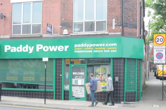 Paddy Power, London Road