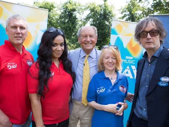 Right to left: Jarvis Cocker, Candida Doyle, Bargain Hunt presenter Charlie Ross, Rowetta and Bez. Picture: BBC