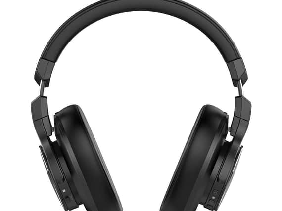 The Mixcder E8 headphones come in a sleek black design