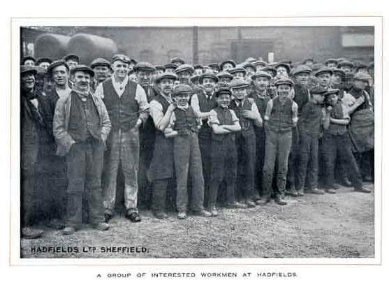 Hadfields workers in 1916