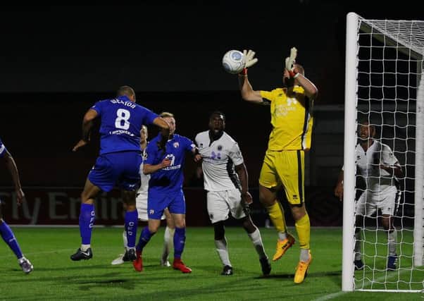 Picture by Gareth Williams/AHPIX.com; Football; Vanarama National League; Boreham Wood v Chesterfield FC; 04/09/2018 KO 19:45; Meadow Park; copyright picture; Howard Roe/AHPIX.com; Curtis Weston sees his injury time header saved by Boreham Wood keeper Ryan Huddart