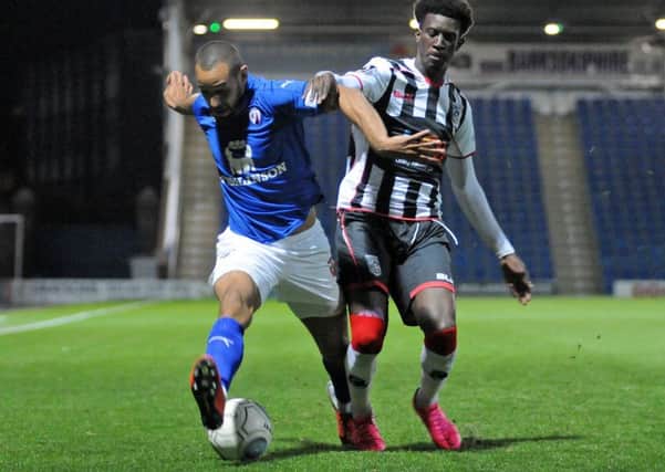 Chesterfield FC v Maidenhead United.
Curtis Weston makes a charge down the right wing in the second half.