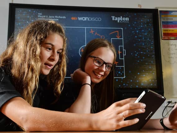 Pupils at Tapton School taking part in the new computer science course