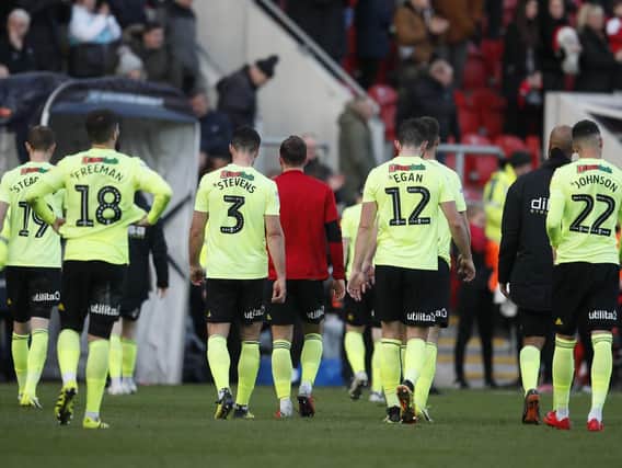 Sheffield United players trudge off following the Sky Bet Championship match at Aesseal New York Stadium, Rotherham. : Simon Bellis/Sportimage