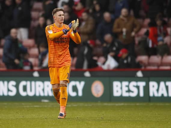Dean Henderson of Sheffield Utd does a round of the stadium thanking the fans: Simon Bellis/Sportimage