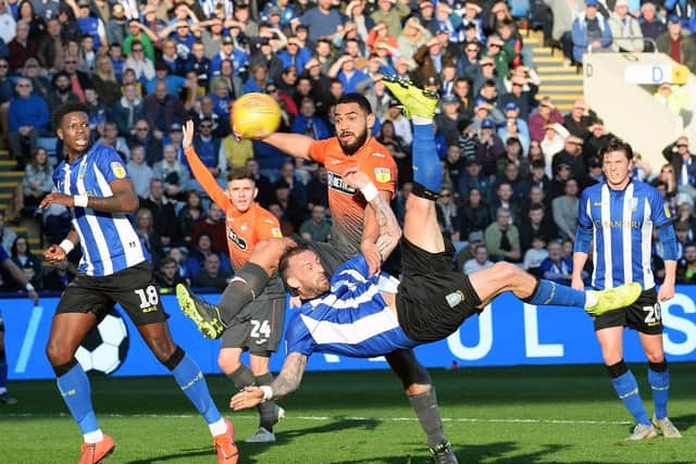 Steven Fletcher with a spectacular overhead kick