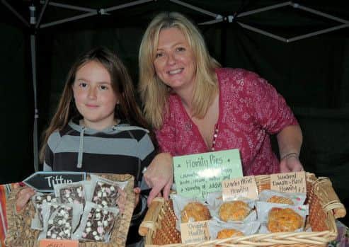 Food fair pictures in Epworth Market place - Tracey Christie & daughter Anouk (10), of Humble Hommy Pies of Misterton