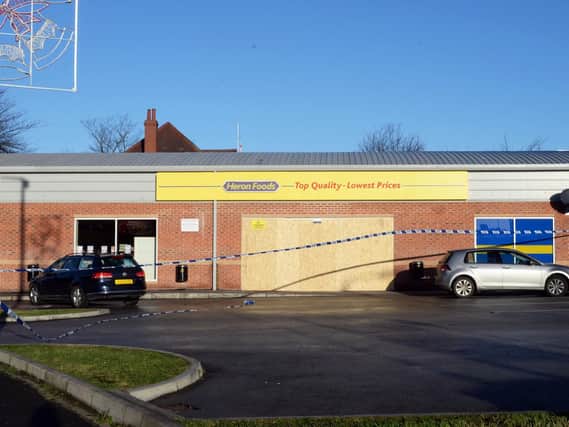 Police have been called following an incident during which a group attempted to steal a cashpoint from the front of Heron Foods in Norman Crescent, Rossington in the early hours of December 31.