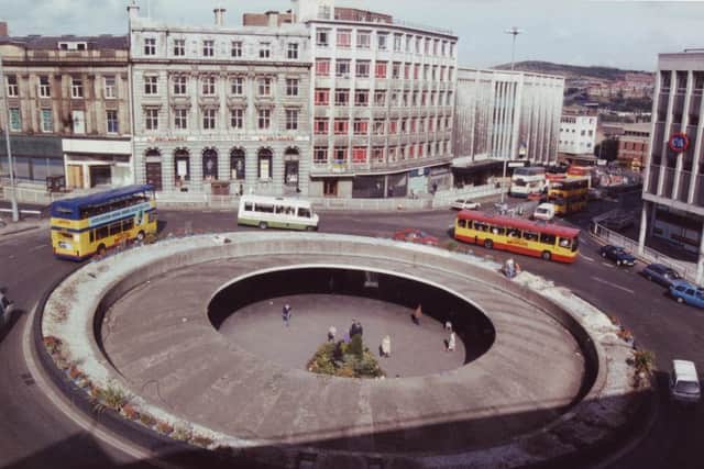 Castle Square known as Hole in the Road. 8 Sept 1992.