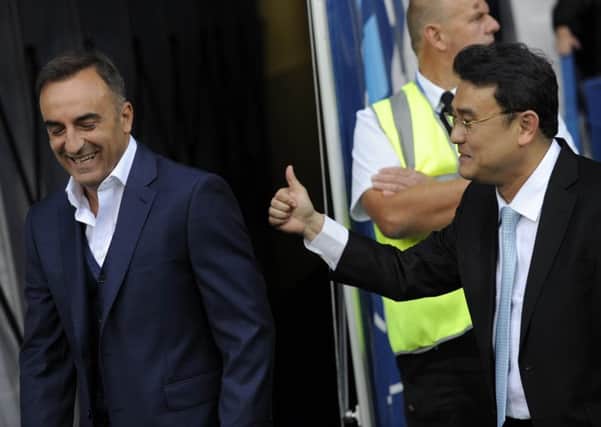 Thumbs up for Owls head coach Carlos Carvalhal from owner Dejphon Chansiri