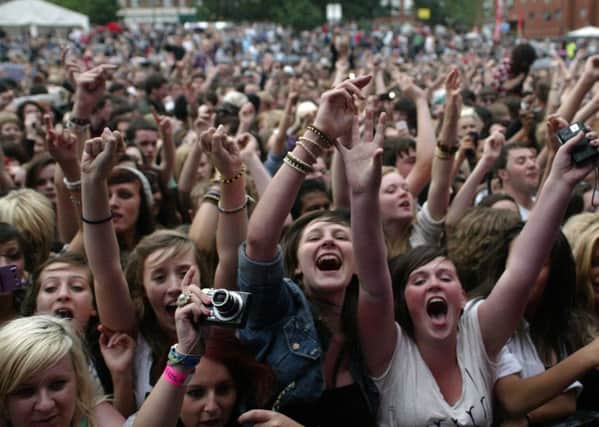 TRAMrc

Fans in the crowd at Tramlines