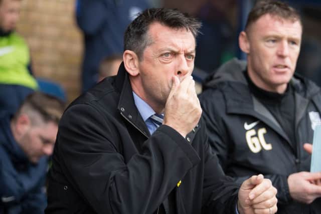 Southend United vs Chesterfield - Phil Brown - Pic By James Williamson