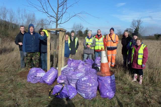 Tickhill litter pickers taking part in the "Clean For The Queen" litter pick along Bawtry Rd and Paper Mill Lane.