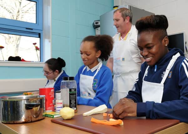Boxer Nicola Adams at Pye Bank CofE Primary School to launch the Get Set to Eat Fresh school initiative. Picture: Andrew Roe