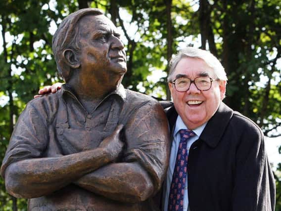 Ronnie Corbett has died at the age of 85.