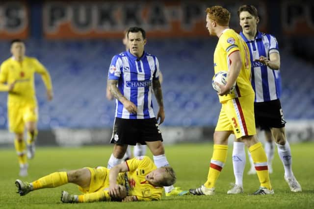 Sending off Incident Ross Wallace and Dons Jonny Williams