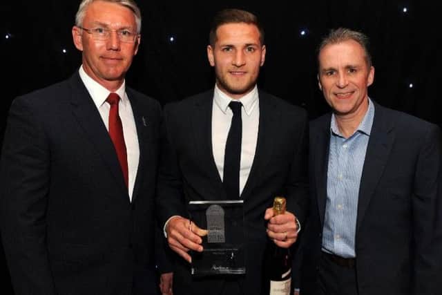 Billy Sharp (centre) with manager Nigel Adkins and award sponsor Ashley Turner after winning Sheffield United Player of the Year