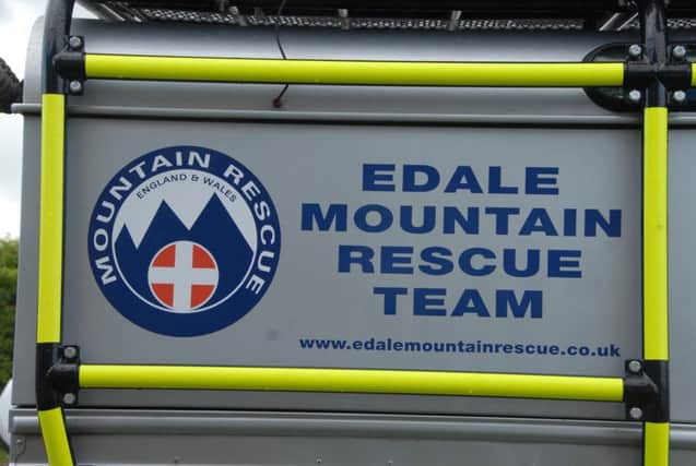 Edale Mountain Rescue Team
taken at The Moorlands pub, Owler Bar, Sheffield, 25/4/15