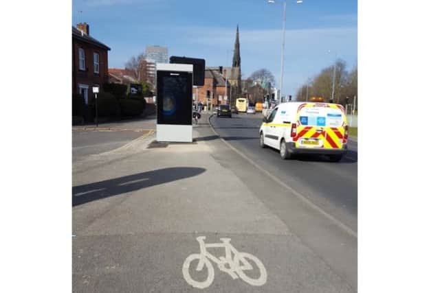 Bizarre bike lane blunder in Sheffield