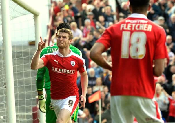 Sam Winnall celebrates his first goal.
Barnsley v Walsall. SkyBet League 1 Play-off semi final 1st leg. Oakwell.  14 May 2016.  Picture Bruce Rollinson