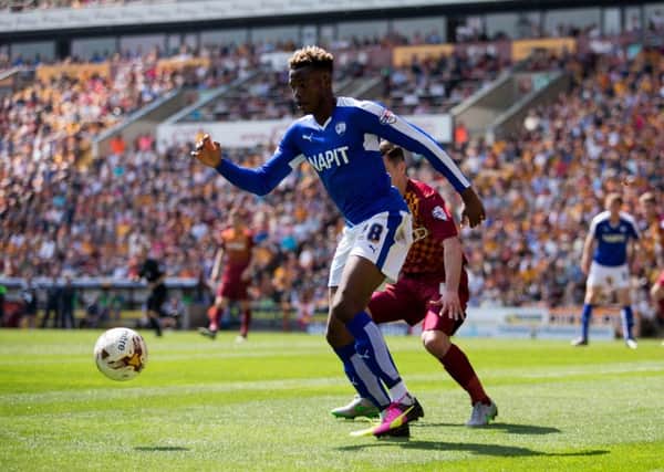 Bradford City vs Chesterfield - Gboly Ariyibi in possession - Pic By James Williamson