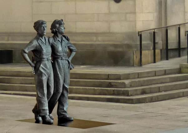 Statue in hour of Sheffield's Women Of Steel