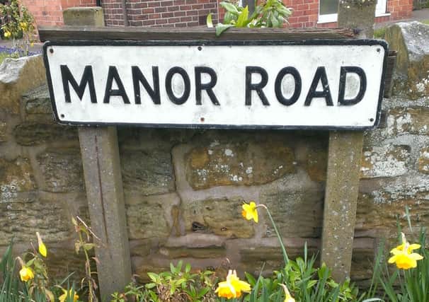 Manor Road, Harlington