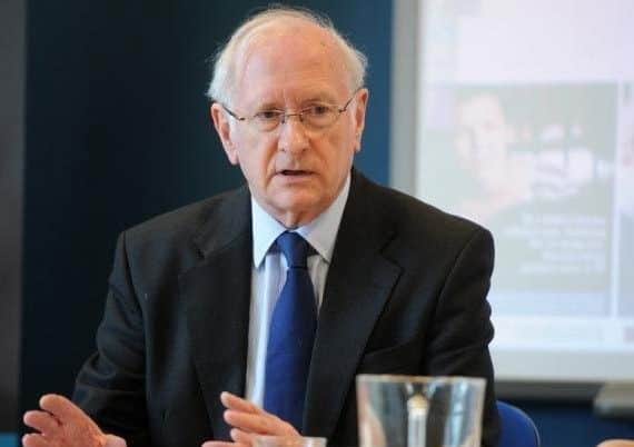 Dr Alan Billings