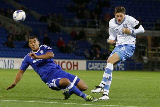 Owls' Adam Reach