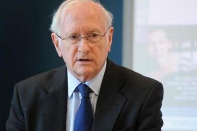 Dr Alan Billings