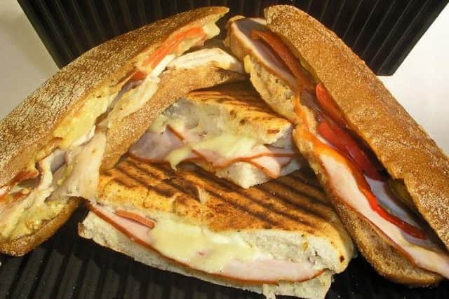 Grand sandwiches