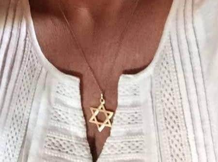 The stolen necklace.