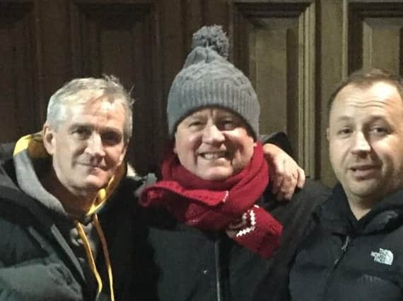 Chris Wilder with Ian Whitehorne, left, on the sleepout