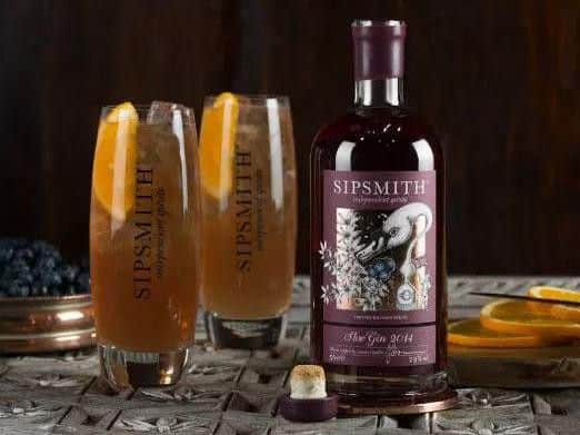 Aromas of cooked cherries and strawberries Photo: Sipsmith Gin