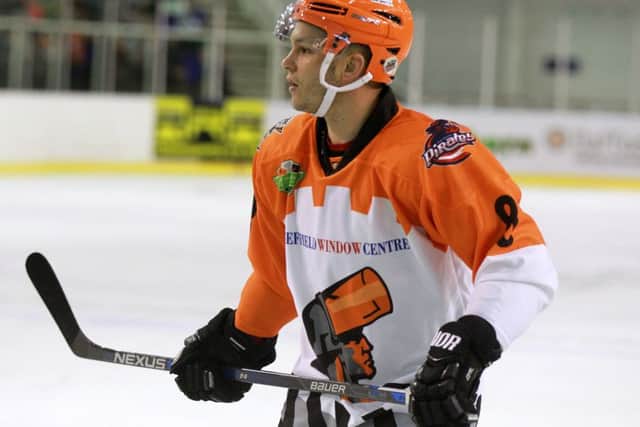 Jesse Schultz in action for Steelers. Photo: Chris Etchells