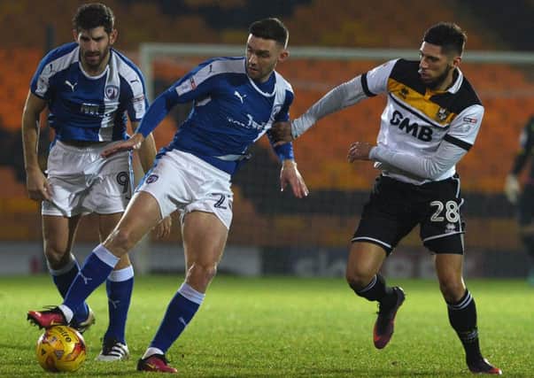 Picture Andrew Roe/AHPIX LTD, Football, EFL Sky Bet League One, Port Vale v Chesterfield, Vale Park, 30/12/16, K.O 7.45pm

Chesterfield's Jay O'Shea battles with Port Vale's Anthony De Freitas

Andrew Roe>>>>>>>07826527594