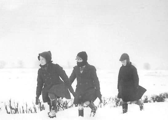 Barnby Dun snow in 1947.