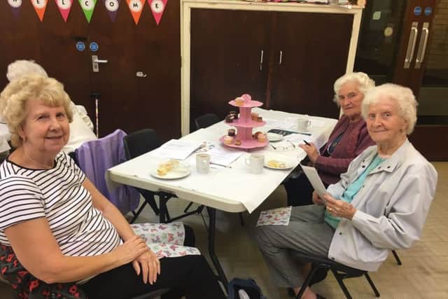 Shiregreen tea dance